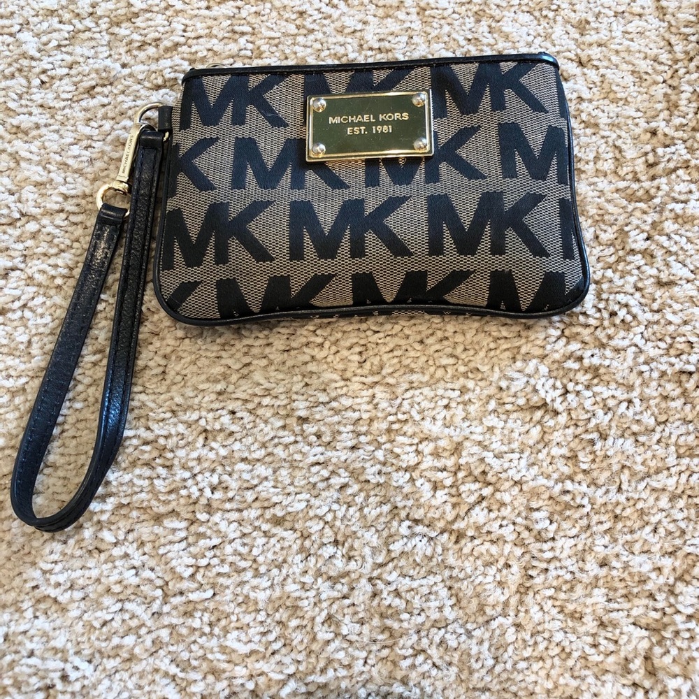 Michael Kors black wristlet